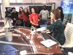 NY1 Anchor Roma Torre (at right) and Associate Producer Elijah Stewart (at rear, second from right) share insights with touring Hunter journalism students.