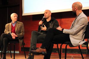 The legacy of broadcast journalism legend Mike Wallace was the subject of a Hunter College panel featuring CBS News producer Bob Anderson (above left) and Avi Belkin (middle), documentary filmmaker. Journalism Professor David Alm (at right) moderated the Nov. 6 discussion. PHOTO: Kalli Siringas
