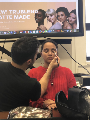 Students get makeup training